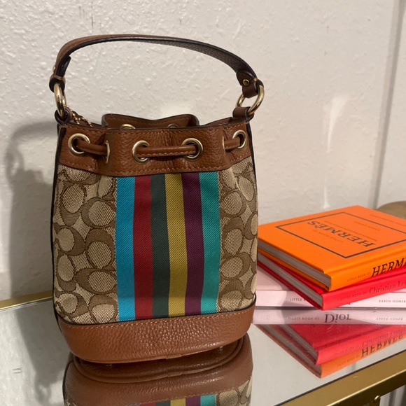 Coach mini purse - Picture 2 of 2